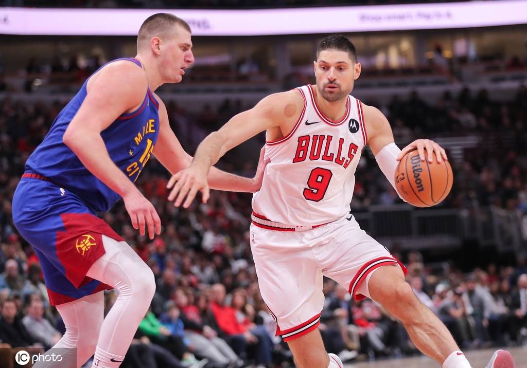 赛前芝加哥公牛豪取连胜——NBA季后赛节点到来，引发热议，更衣室氛围转暖的简单介绍-球速在线入口