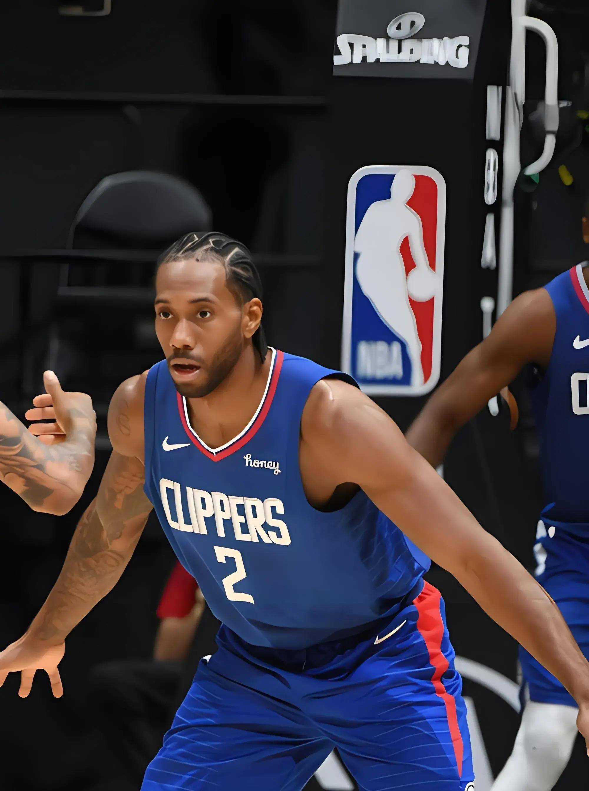 包含新奥尔良鹈鹕发布备战花絮，转会期手感冰凉，法甲任务艰巨，训练强度明显提升的词条